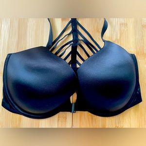 Victoria’s Secret Bra *Like New*